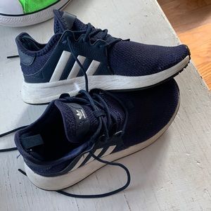 Adidas Sneakers